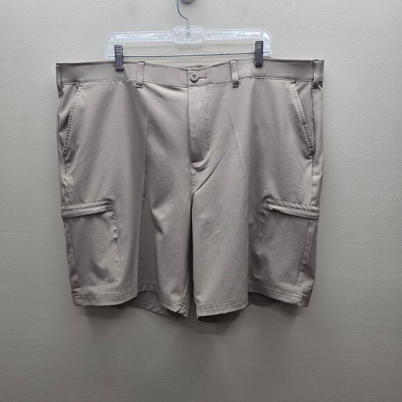 Birdie Bound Golf Cargo Shorts Stretch Performance Utility Outdoor Khaki Size 44 - Picture 1 of 7